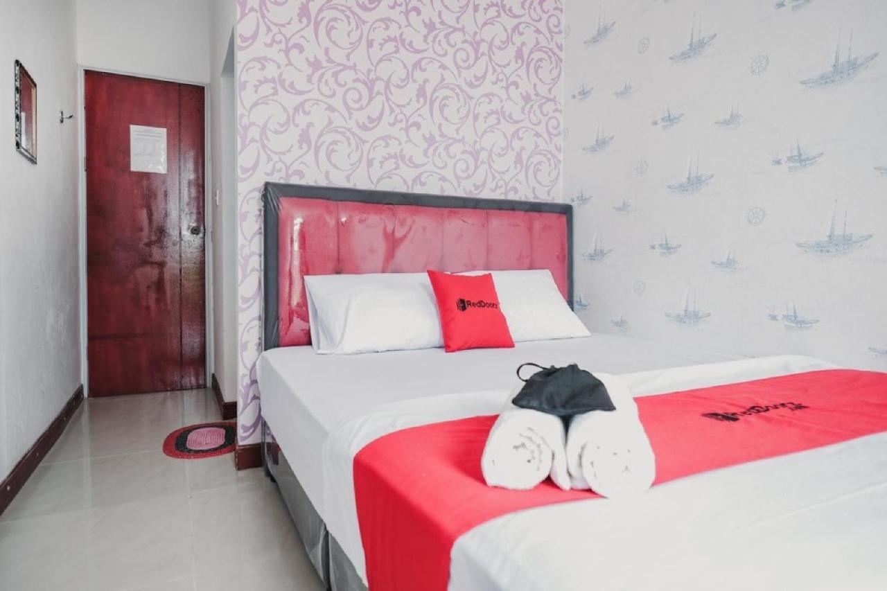 Reddoorz Near Nagoya Hill Batam 4 Hotell Jodoh  Eksteriør bilde